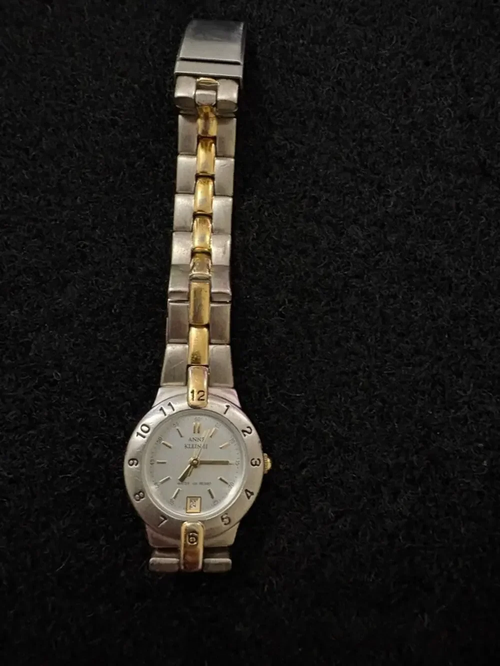 Anne Klein II Two-Tone Silver Gold Date Watch – Needs New Battery